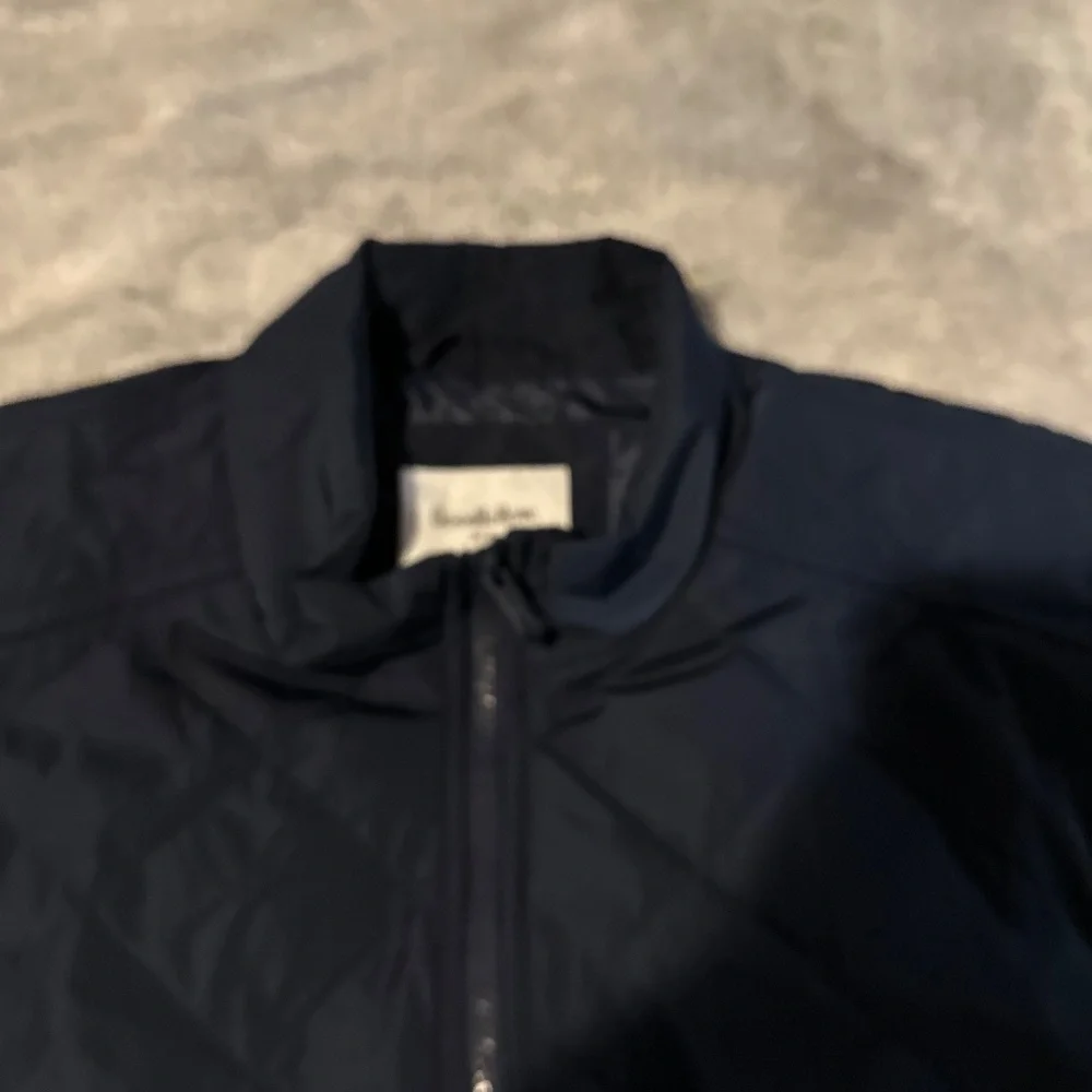 Vest - Picture 2 of 2